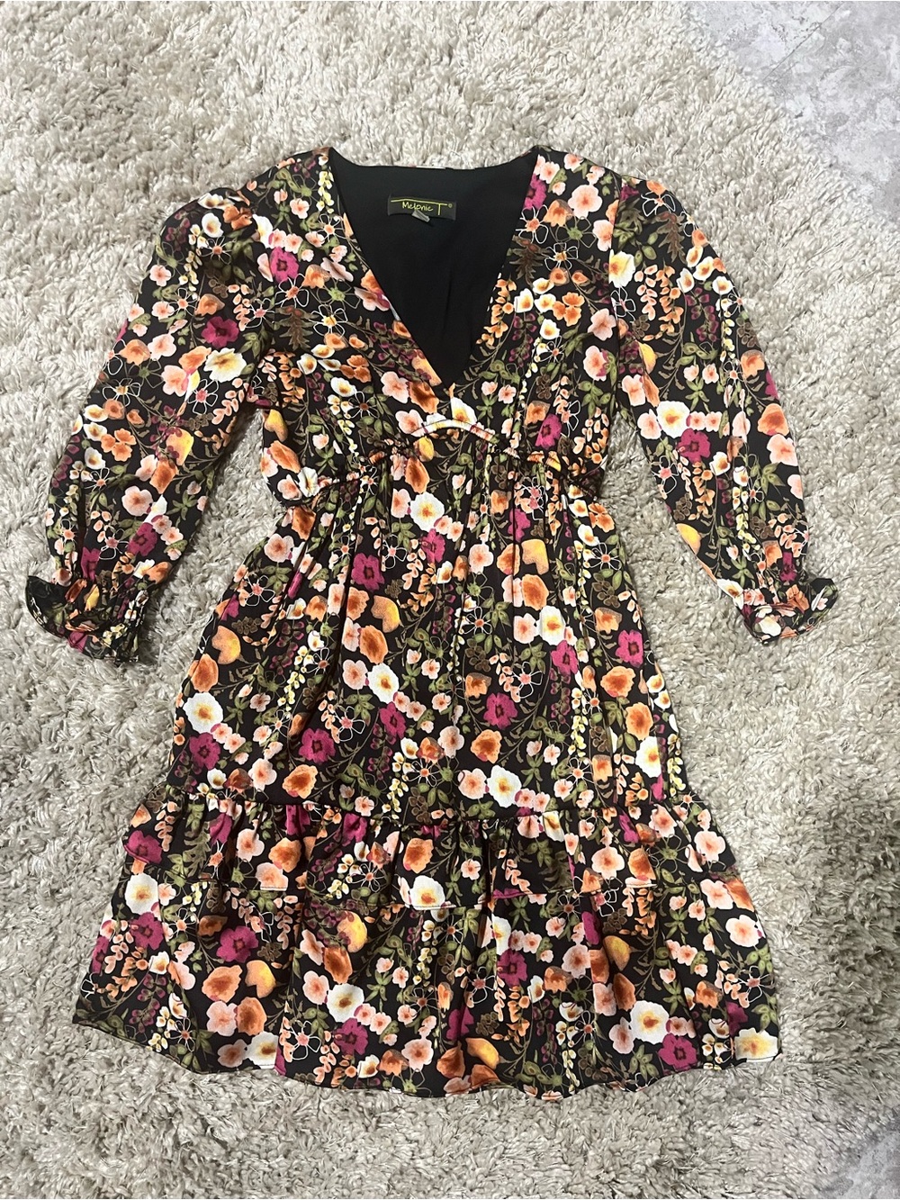 Ava & Grace Floral V-Neck Long Sleeve Dress - Black Multi